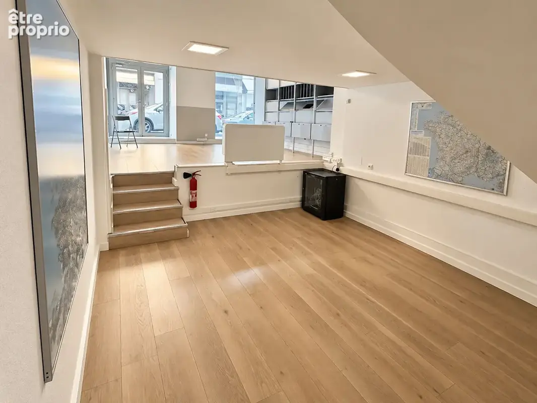 Local commercial Bastia 108 m2 - photo 5