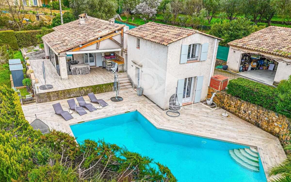 Maison à LE ROURET