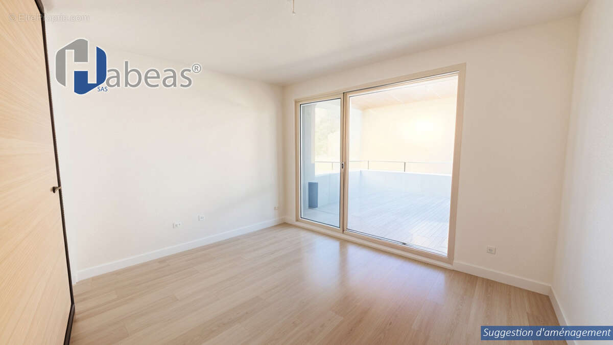 T3 avec 1 chambre plus 2 cabines , 64.83m², Balcon 5,58m², Casier à Ski, cellier - photo 7