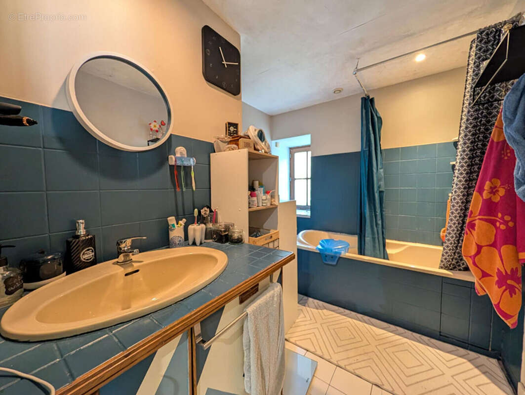 Maison à LA MOTHE-SAINT-HERAY