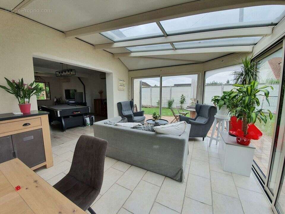 Maison à DONNEMARIE-DONTILLY