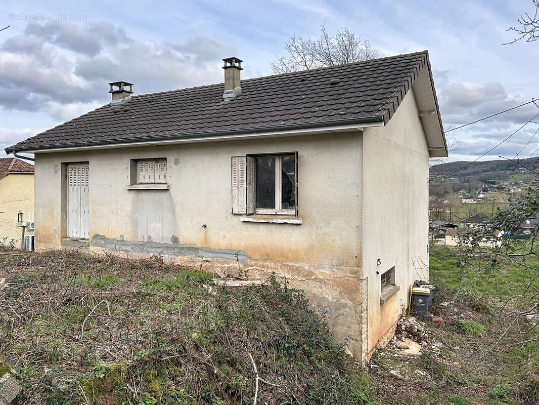 Maison à LA FEUILLADE
