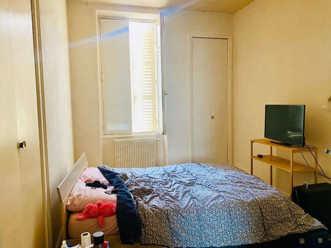 Appartement à NERIS-LES-BAINS