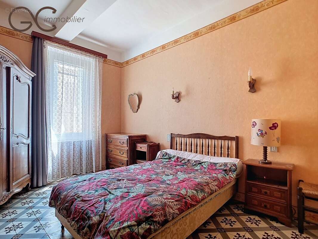 Maison à CESSENON-SUR-ORB