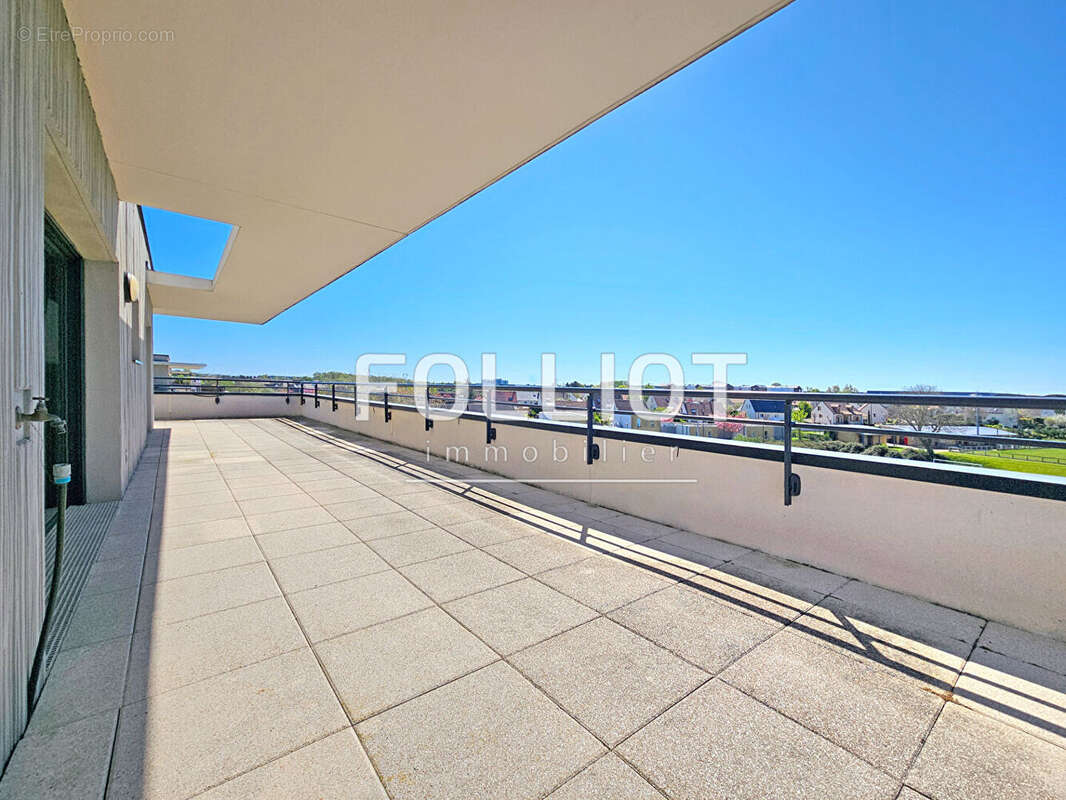 Appartement à MONDEVILLE