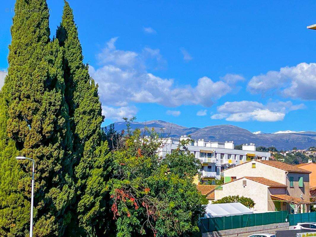 Appartement à CAGNES-SUR-MER