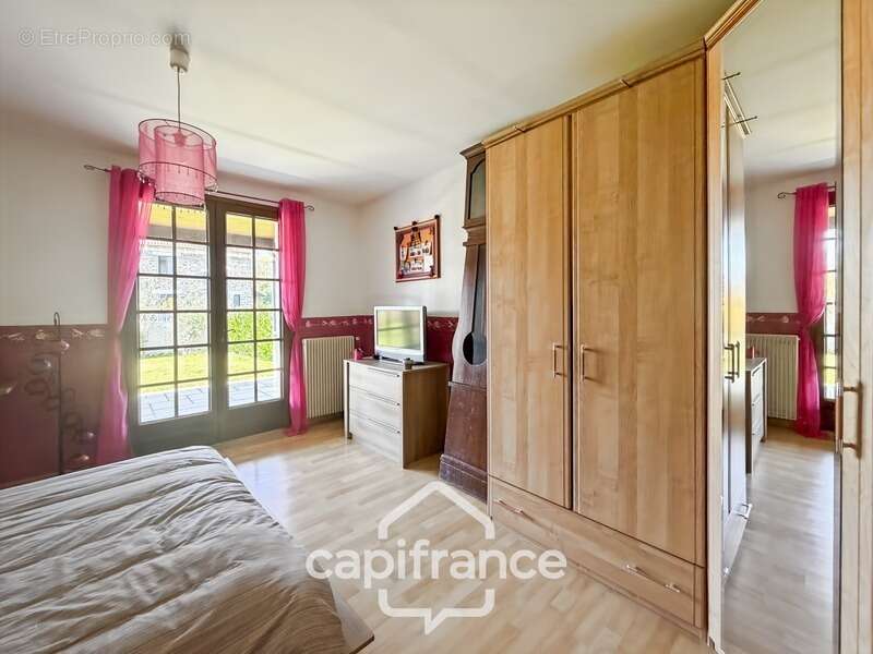 Maison à THORIGNY-SUR-MARNE