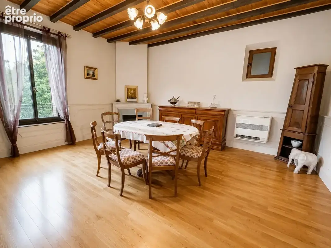 01160 PRIAY   Propriété bourgeoise de plus de 320 m2 avec deux gîtes et vue panoramique - photo 2