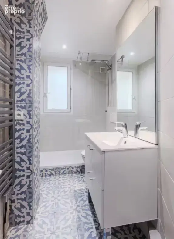 Bel appartement avec deux chambres dans le triangle d'or - photo 9