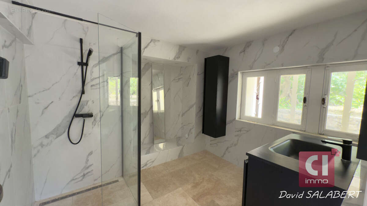 Maison à DRAGUIGNAN