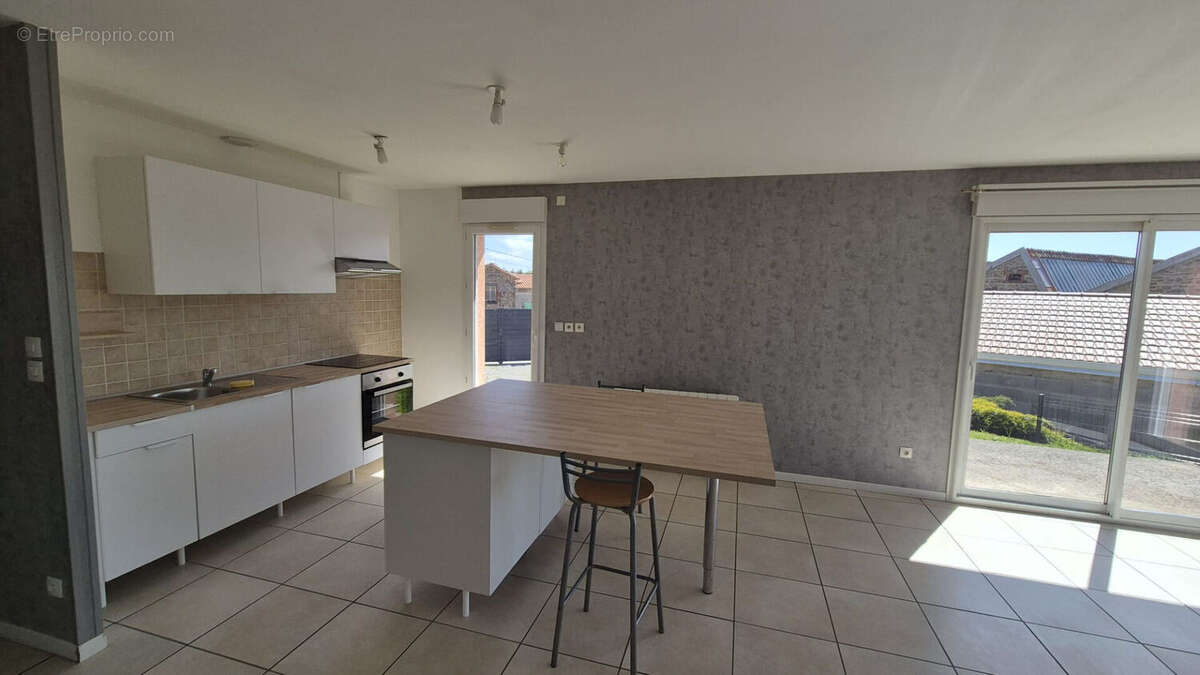 Maison 111 m² à Balbigny  - photo 9