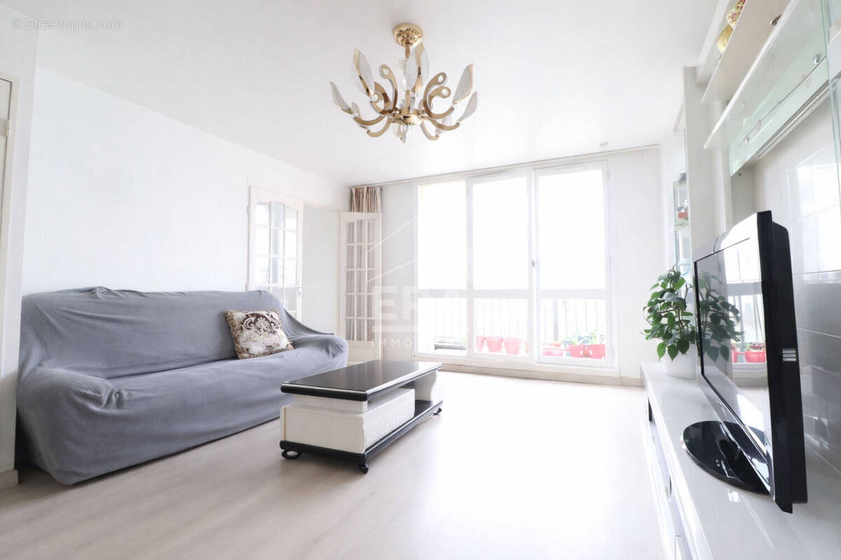 Appartement à SAINT-DENIS