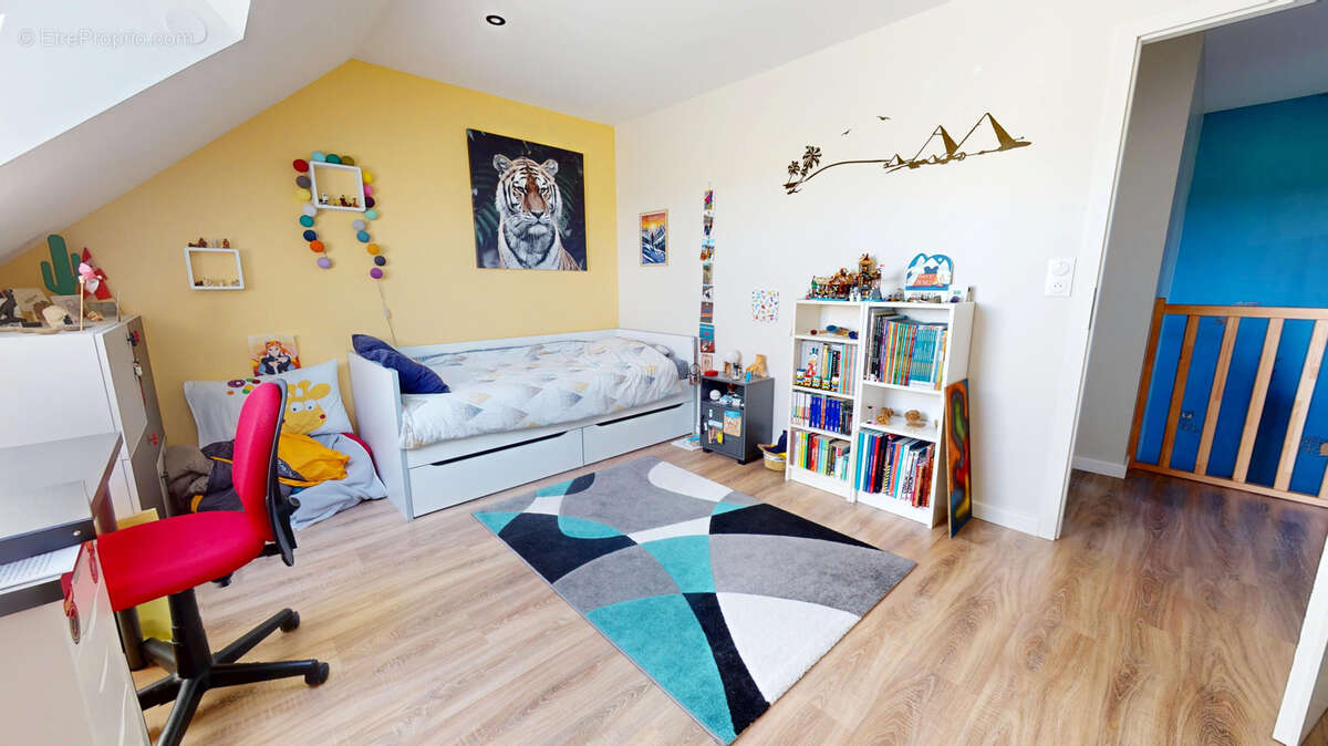 Appartement à HAUTEVILLE-LES-DIJON