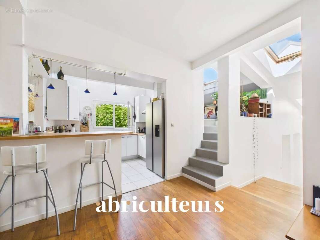 Maison à RUEIL-MALMAISON