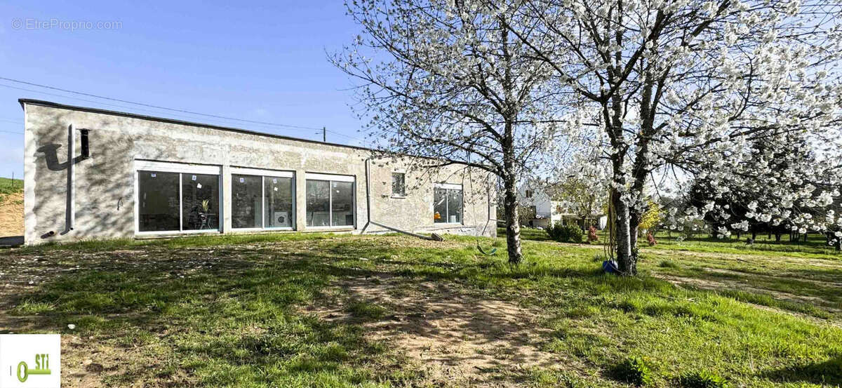 Photo 2 - Maison à SAINTE-GENEVIEVE-DES-BOIS