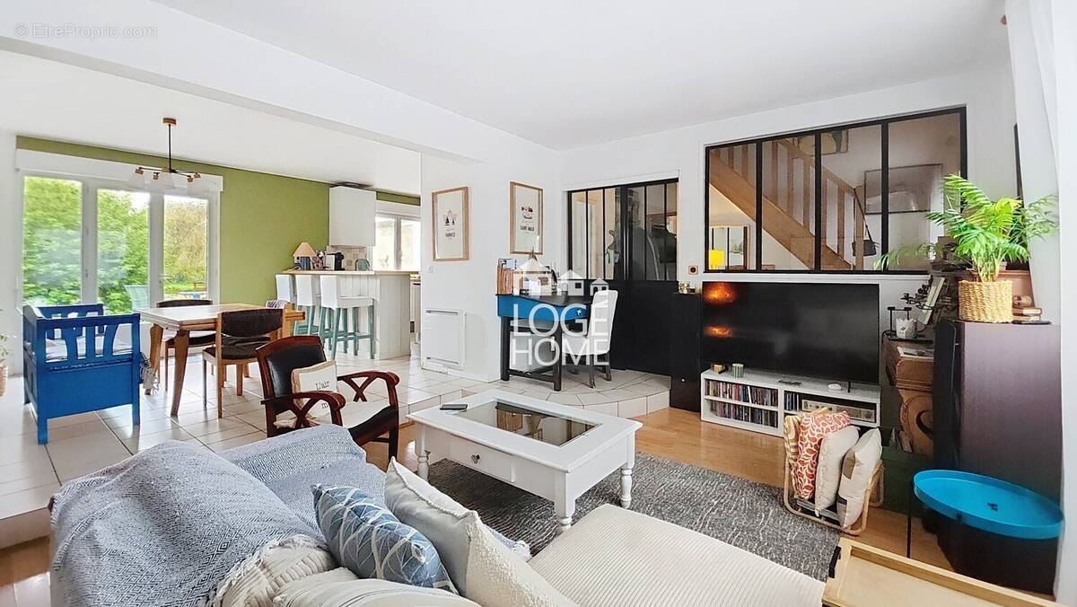 Maison à MONTIGNY-EN-GOHELLE