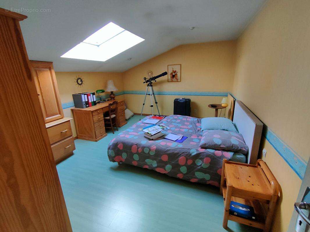 Maison à SAINT-LAURENT-SUR-SEVRE