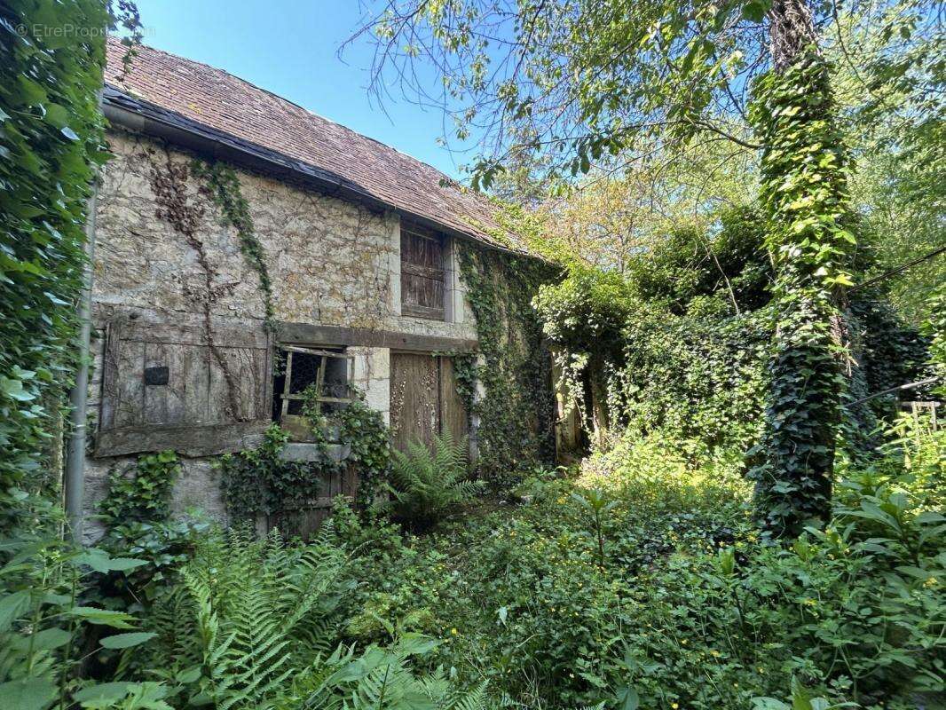 Maison à SAINT-SOZY