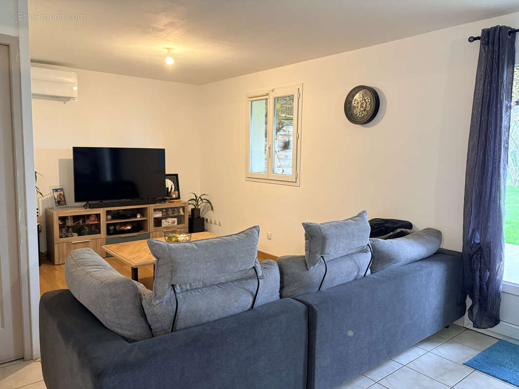 Maison à MARCHEVILLE