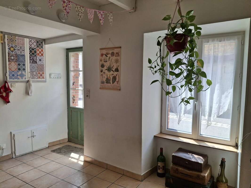 Maison à LE VIGEANT