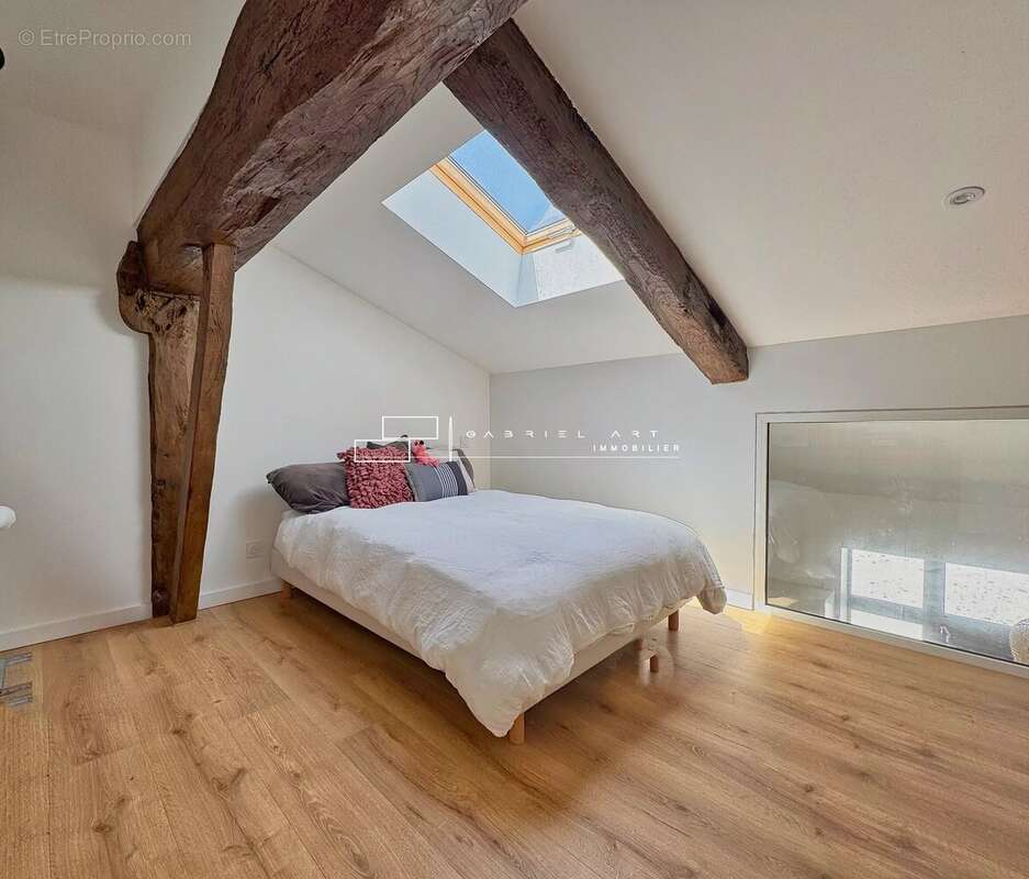 Maison à SAUBRIGUES