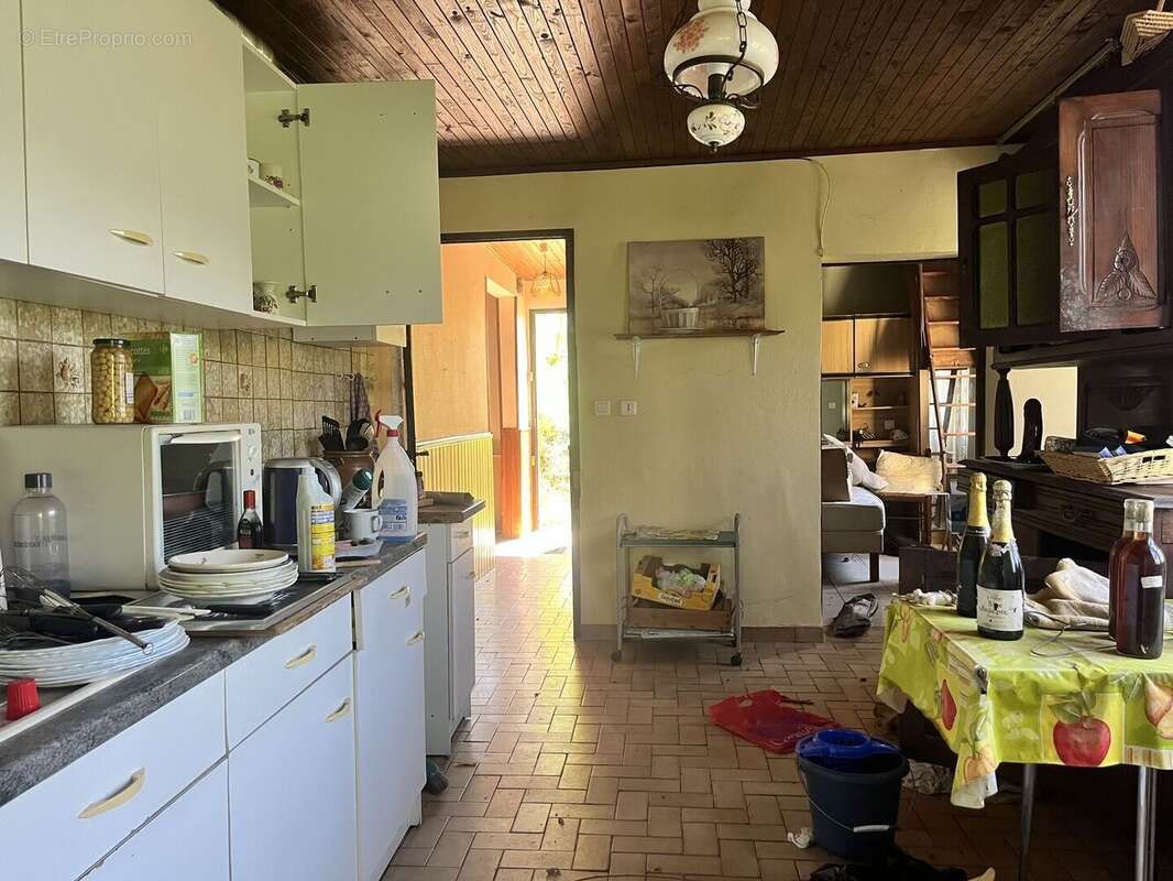 cuisine - Maison à BELVES