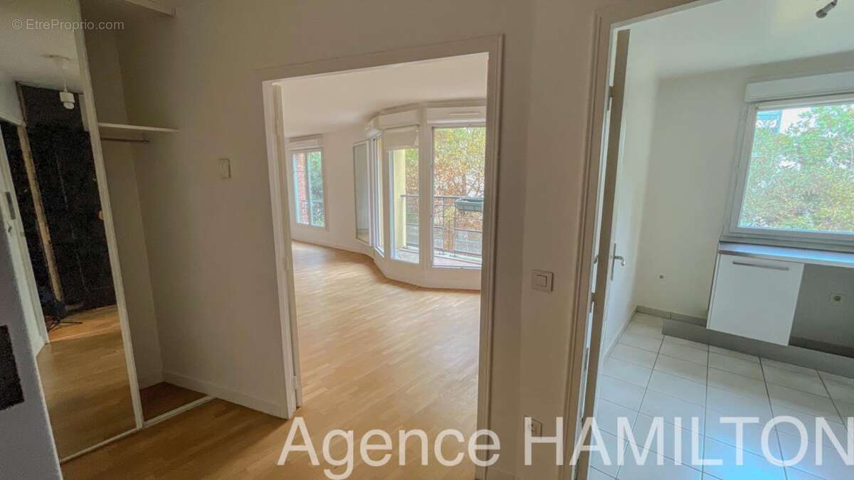 Appartement à GARCHES