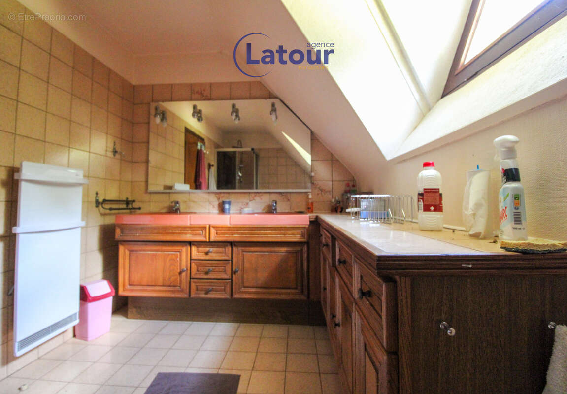 Maison à MESNIL-SUR-L&#039;ESTREE