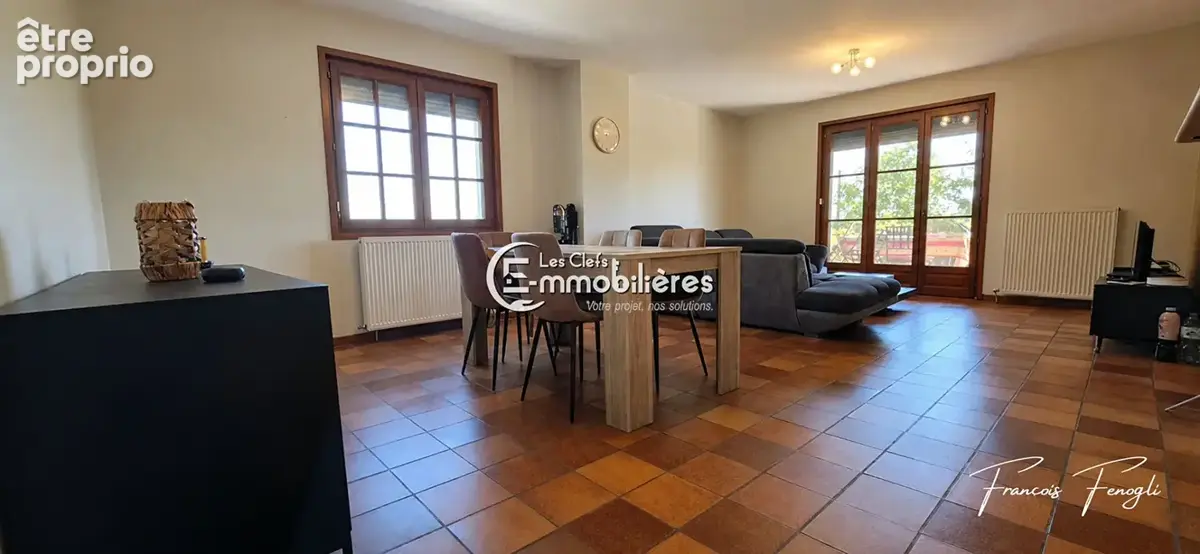 Maison 127 m² 4 chambres dépendances garage double - photo 10