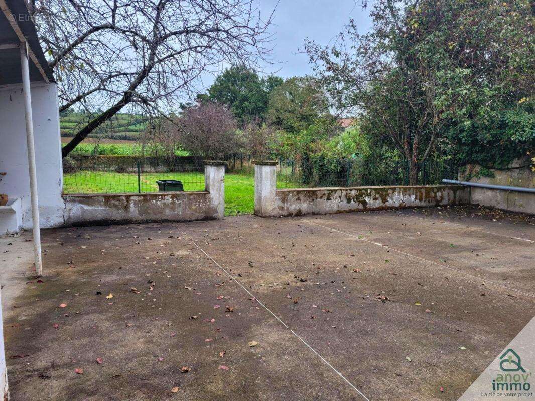 Maison à DAUMAZAN-SUR-ARIZE