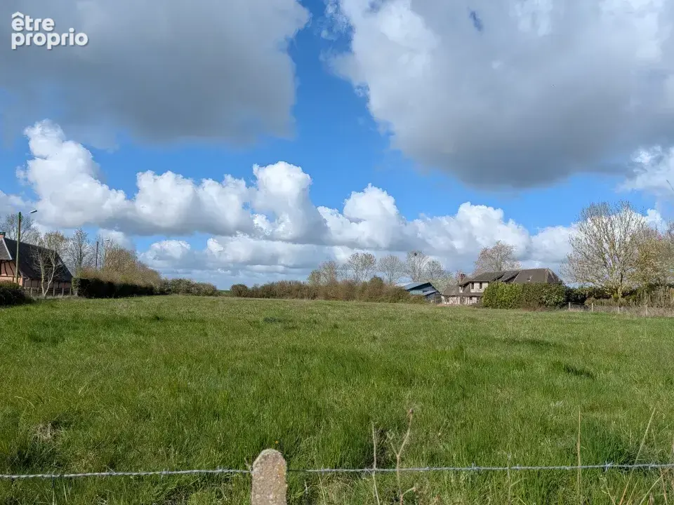 Terrain à GRAVERON-SEMERVILLE