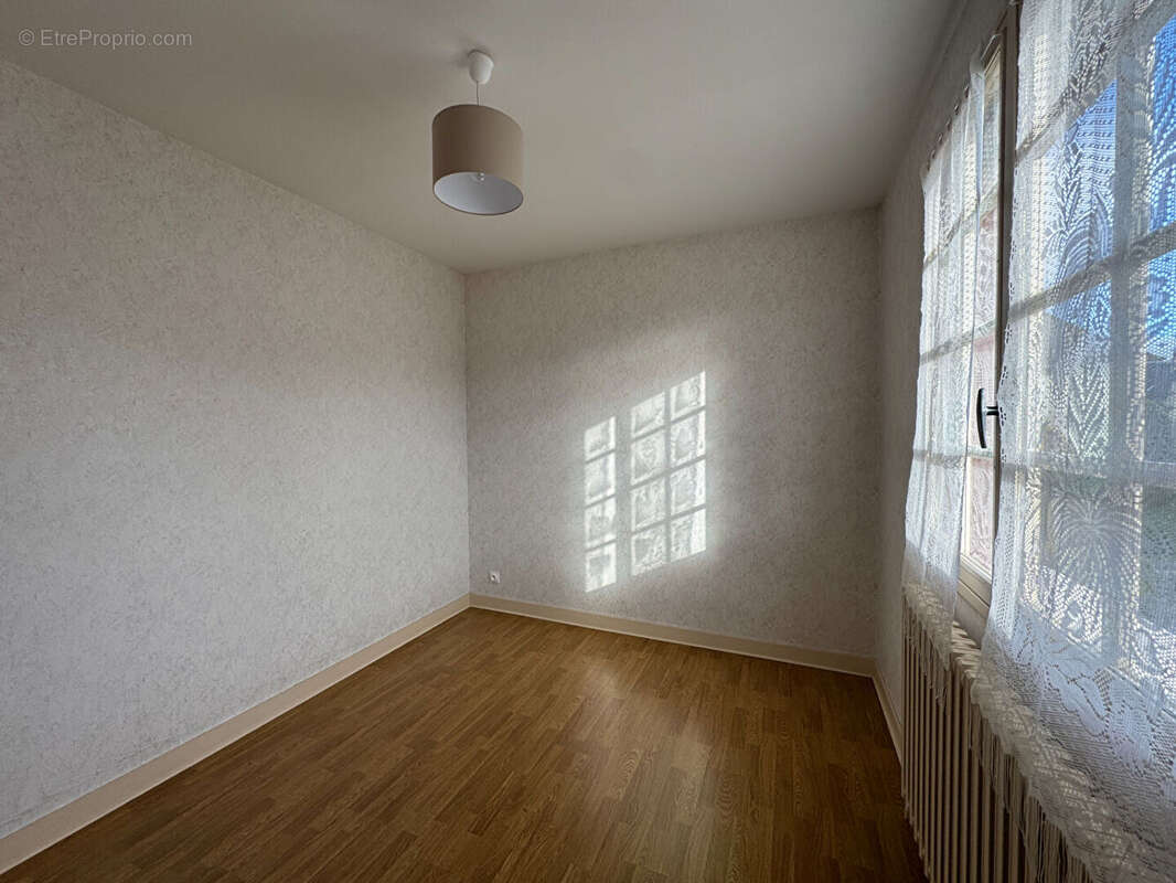 Maison à L&#039;AIGLE