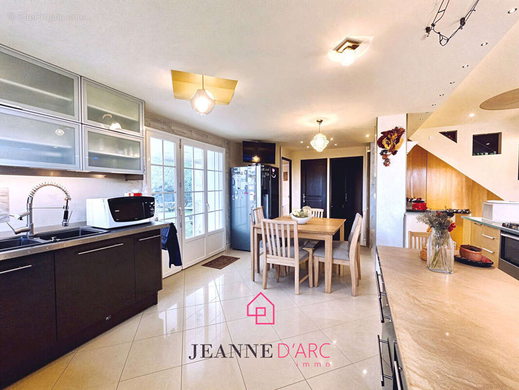 Maison à MOULINEAUX