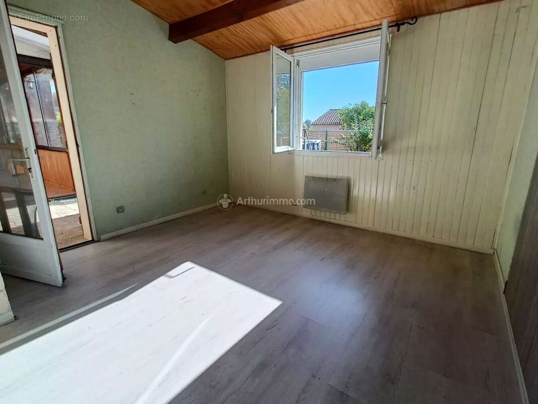 Maison à SAINT-JUERY