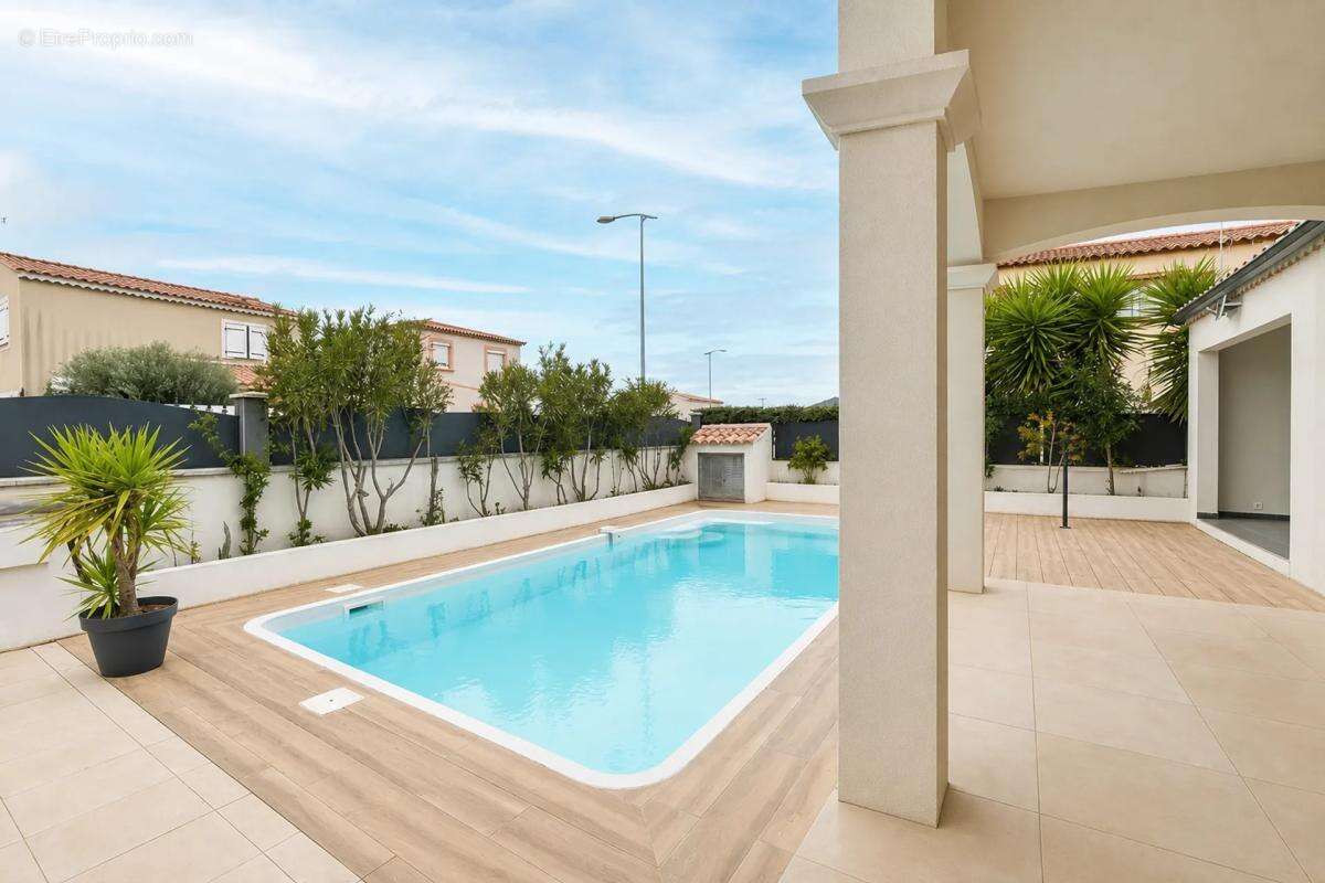 Maison contemporaine avec piscine à Saint-Gilles - photo 25