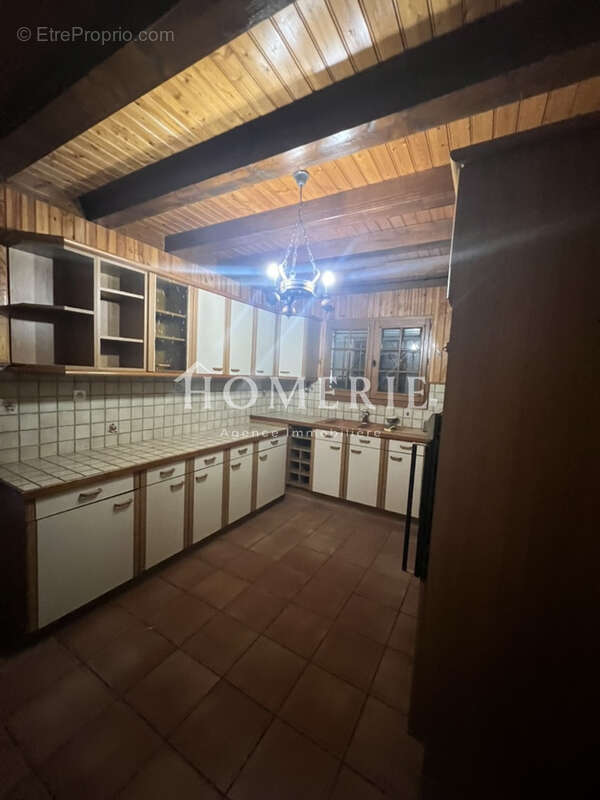 Pavillon de plain-pied avec trois chambres d'une superficie de 114m2 - photo 10