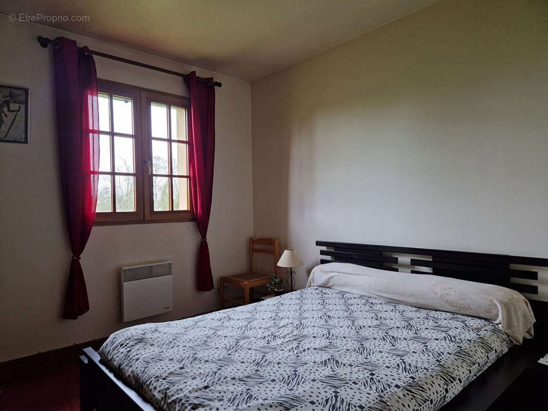 Maison à MOYAUX