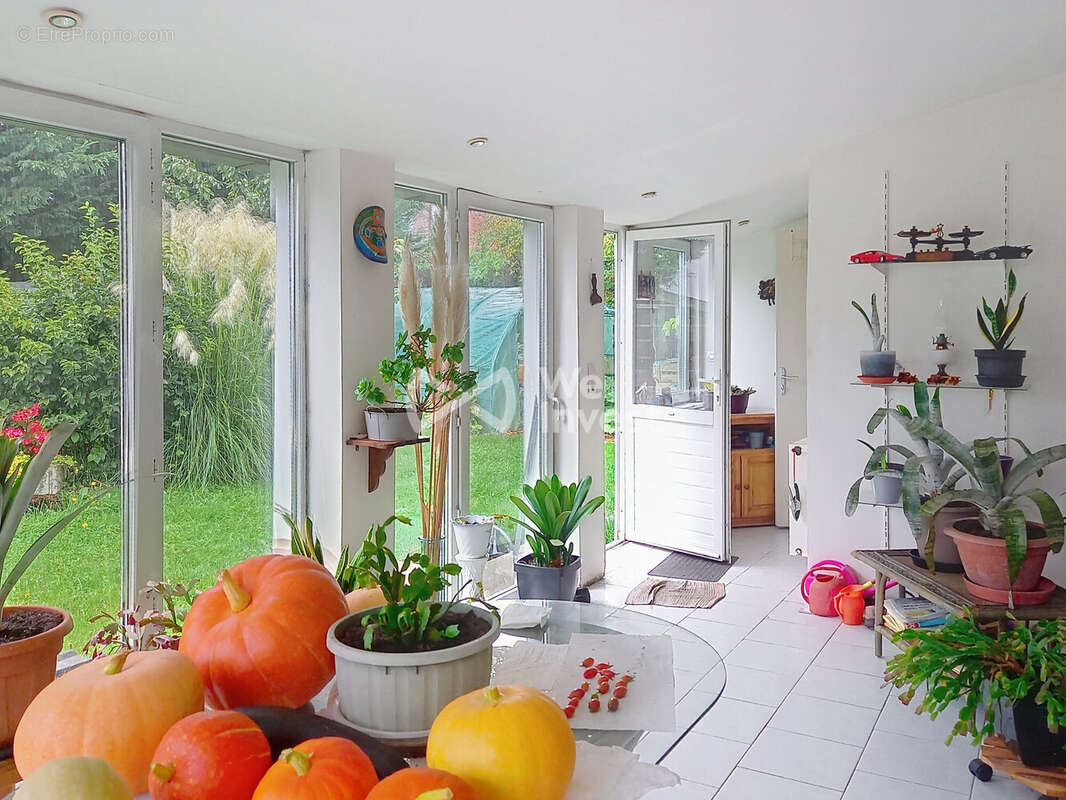 Maison à AVESNELLES