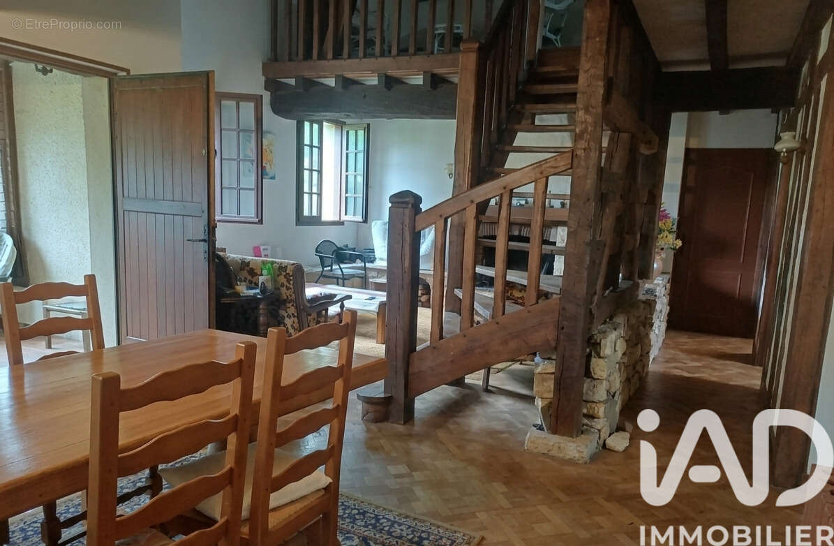 Maison 168 m² à Lentilles  - photo 4