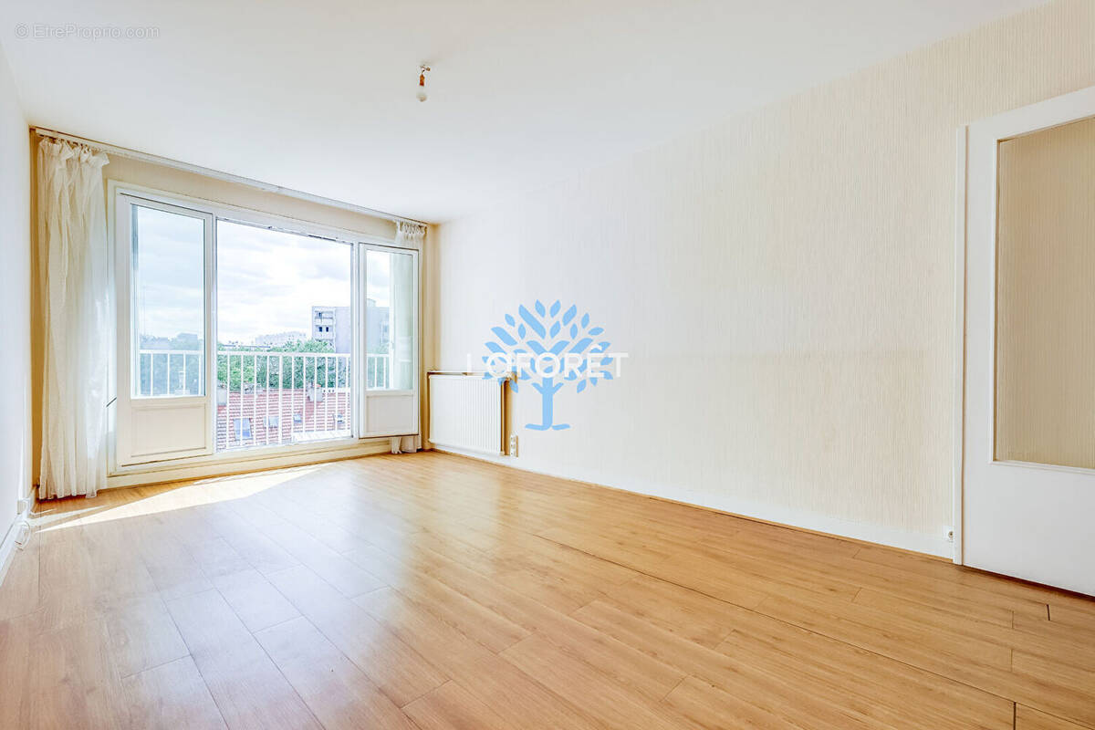 Appartement à PARIS-11E
