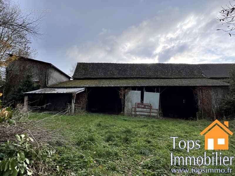Maison à LA CAPELLE-BLEYS