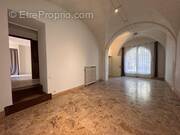 Appartement à VILLENEUVE-LES-AVIGNON