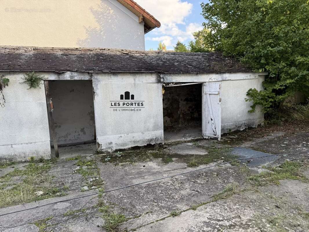 Maison à CHAMPCUEIL