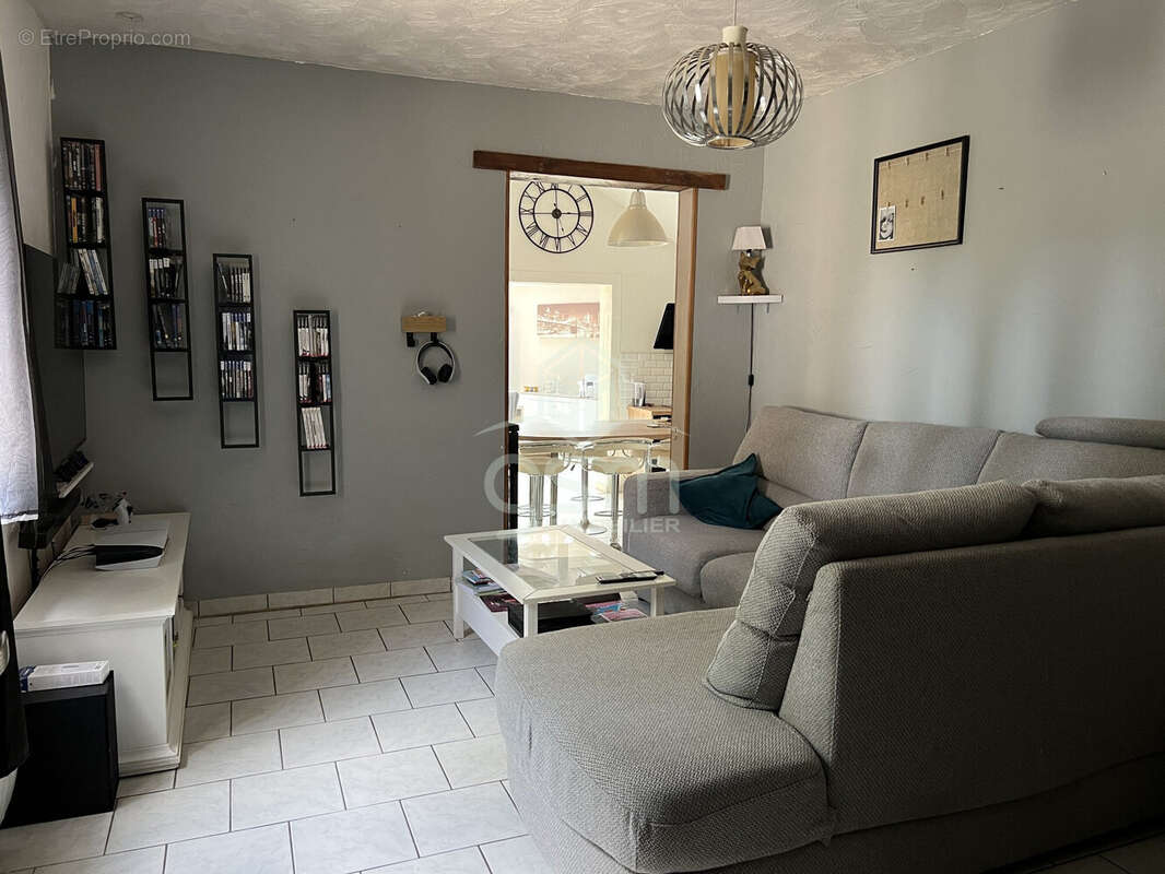 Maison à MONTS