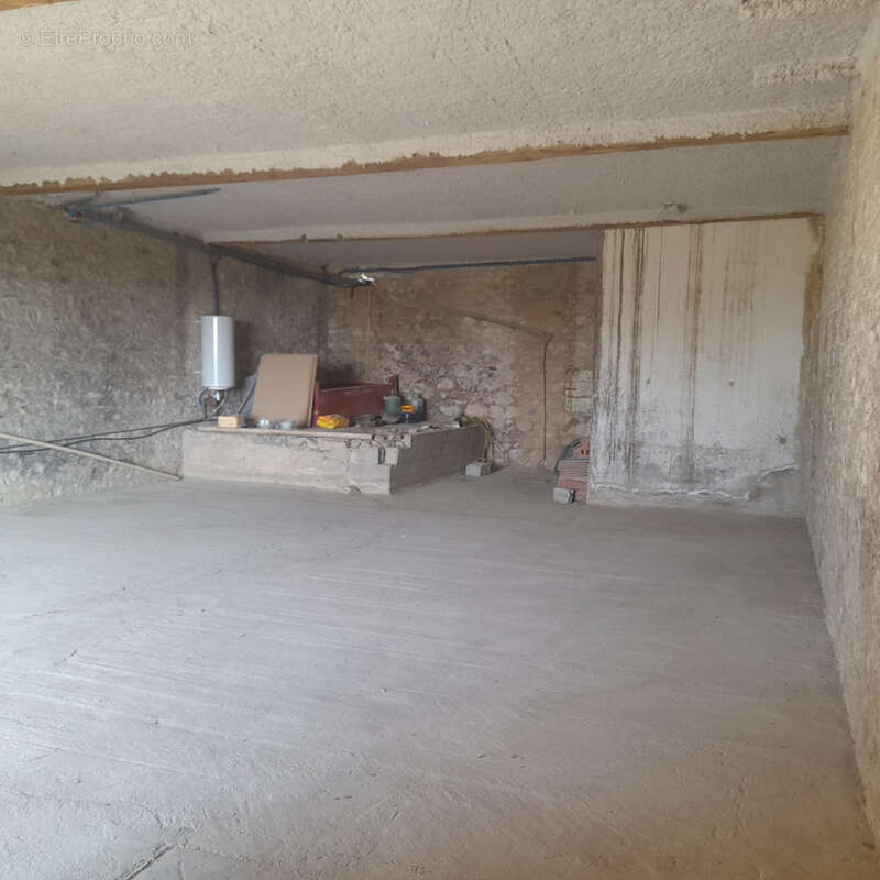 Maison à AIGUES-VIVES