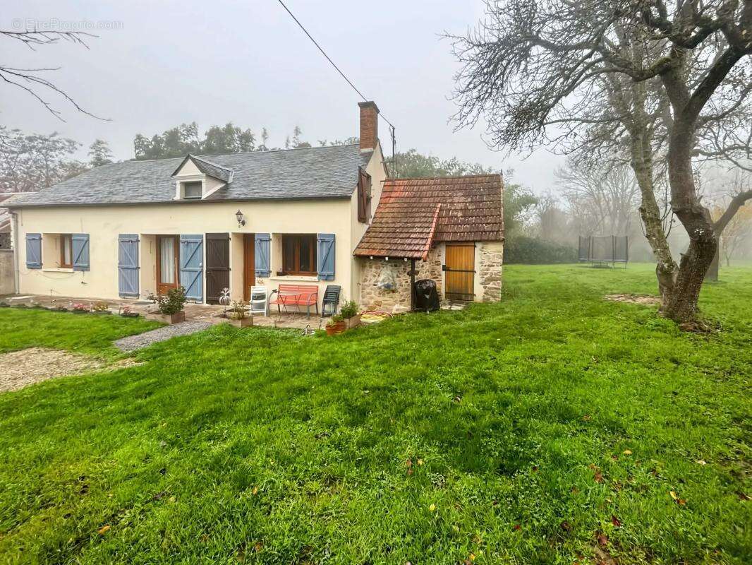 Maison à LA BERTHENOUX