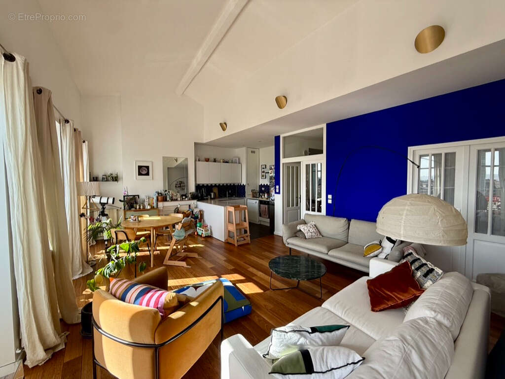 Appartement à BORDEAUX