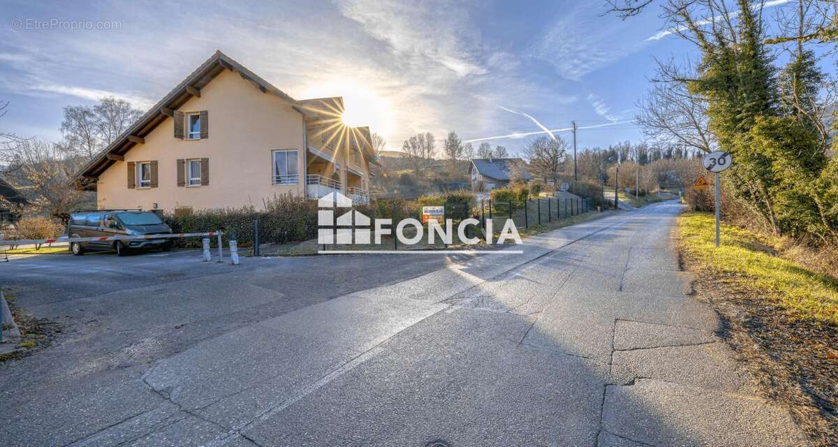Appartement à SAINT-JORIOZ