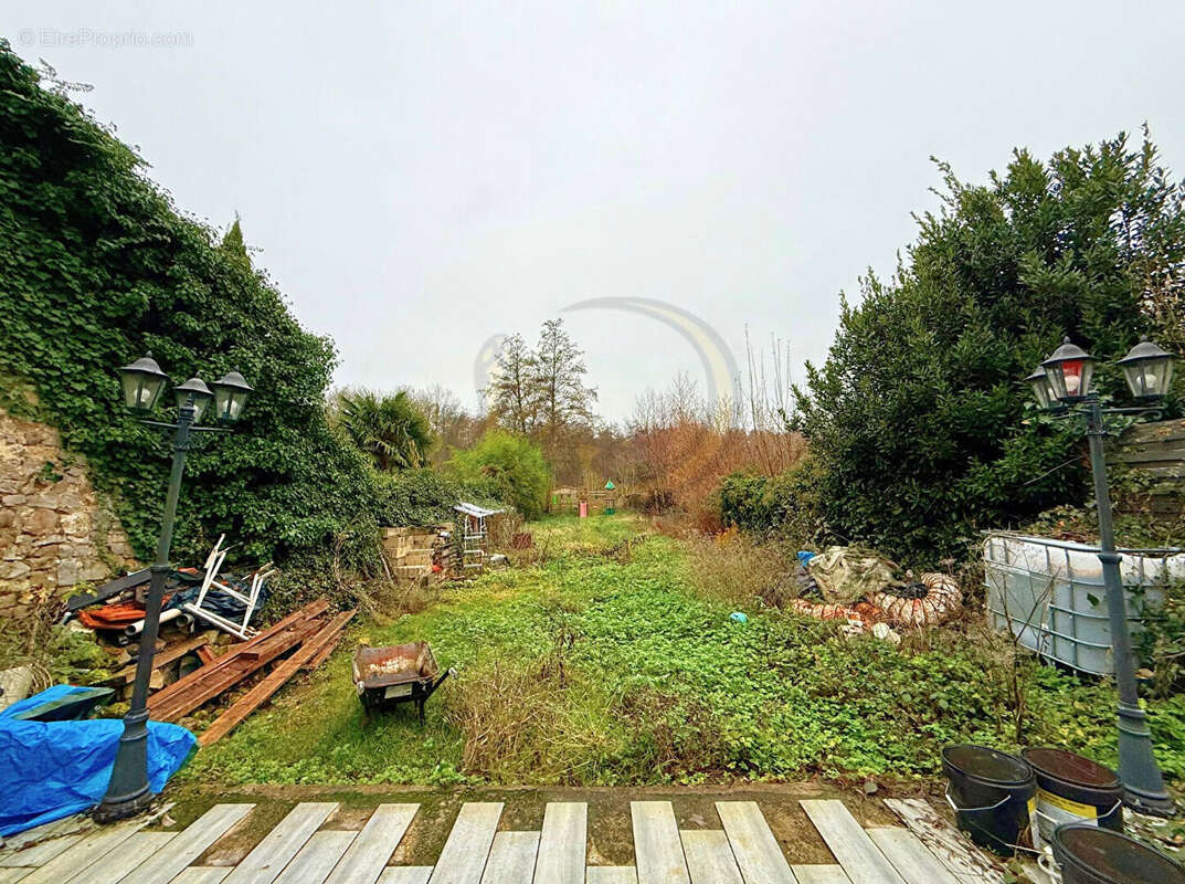 Maison à VILLERS-COTTERETS