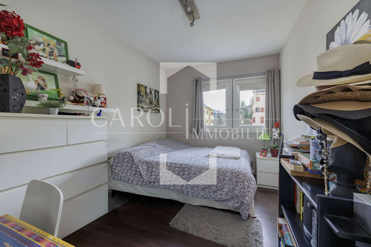 T4 - Centre-ville, au calme - 74000 Annecy - photo 5